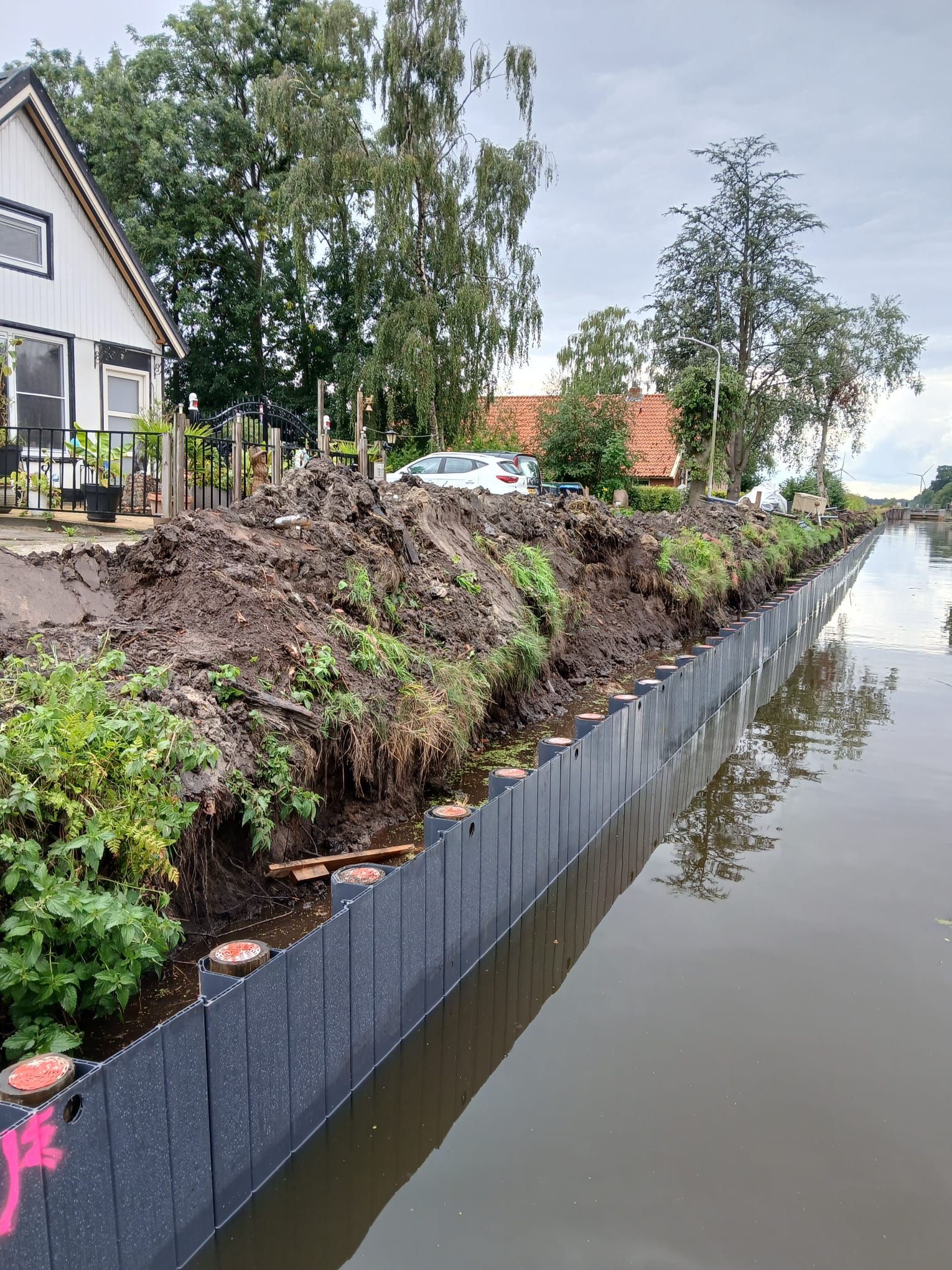 Vervanging van de oeverbeschoeiing langs het Nieuw Pekeler Hoofddiep in Pekela